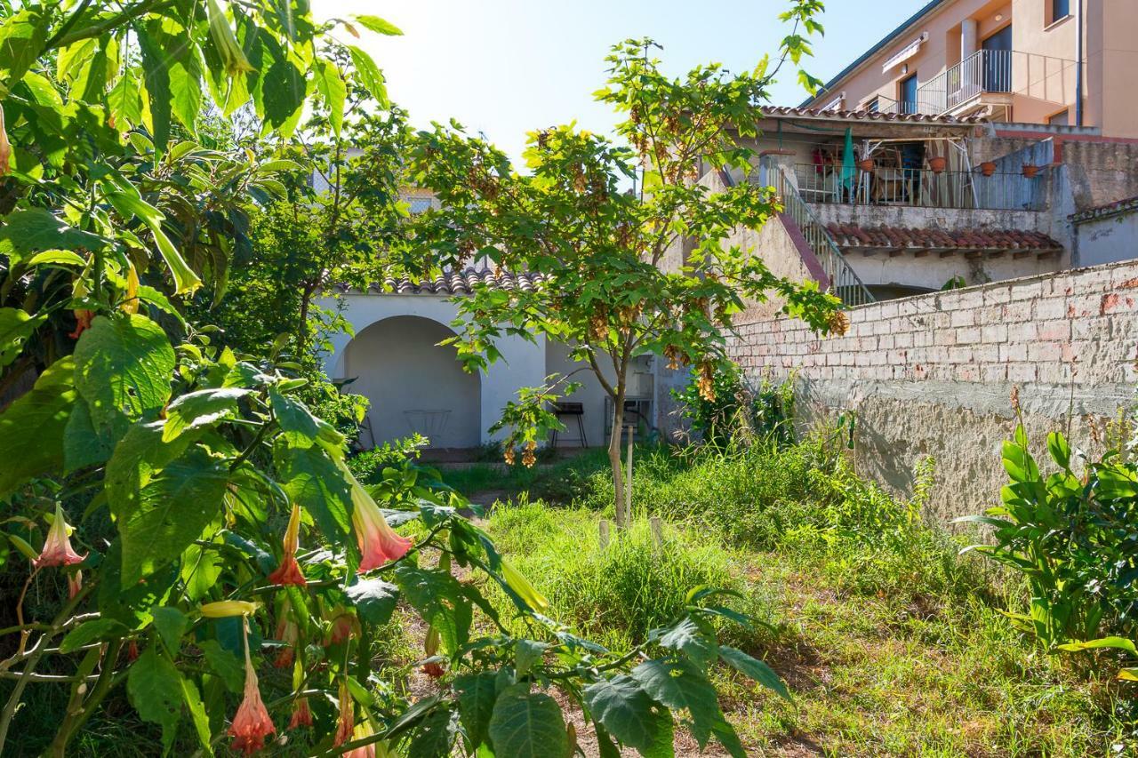 Casa Creu Apartment Сан Фелиу де Гиксолс Екстериор снимка